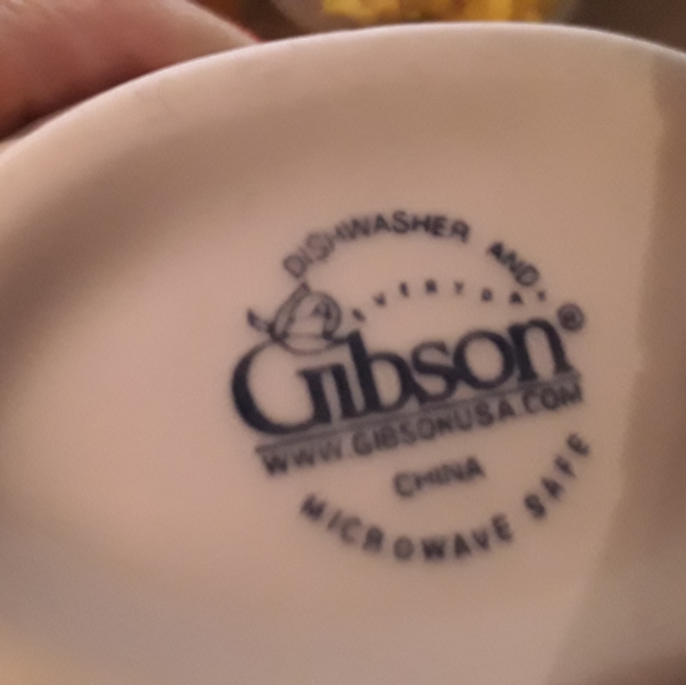 GIBSON EVERYDAY CHINA WHITE CLAREMONT GRAVY BOAT - Picture 5 of 8